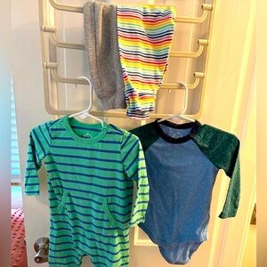 Primary clothing bundle size 6-12 mths